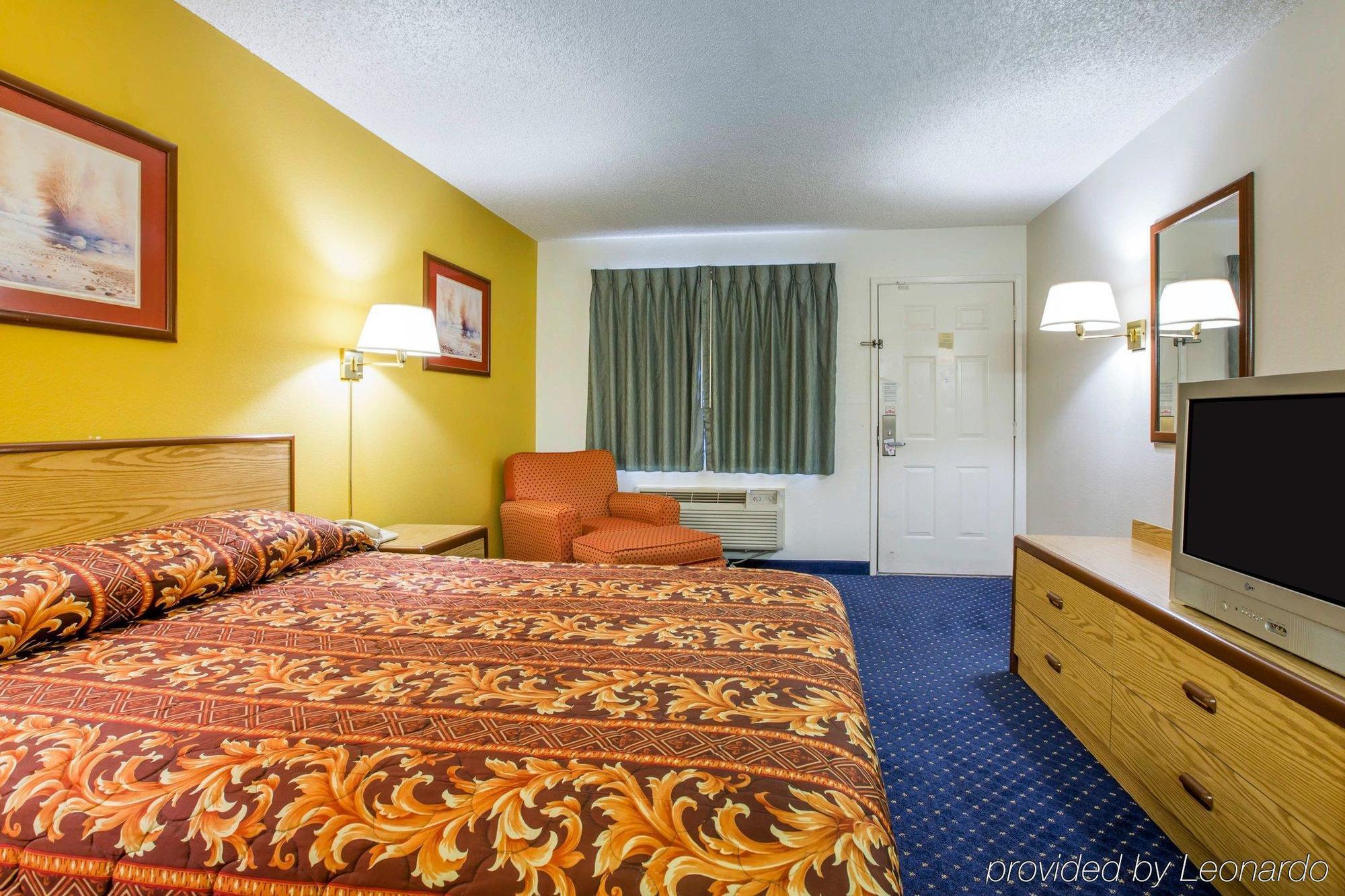 Motel 6-Fresno, Ca - Yosemite Hwy Экстерьер фото