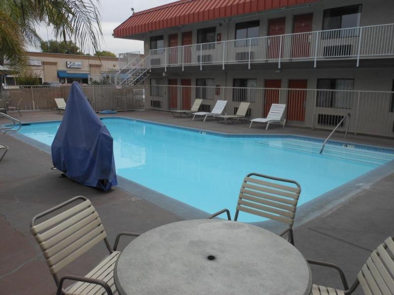 Motel 6-Fresno, Ca - Yosemite Hwy Экстерьер фото